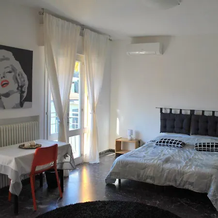 Agli Ospedali Konukevi *